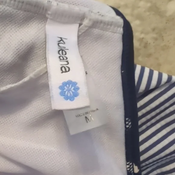 Bathing Suit - Picture 4 of 5